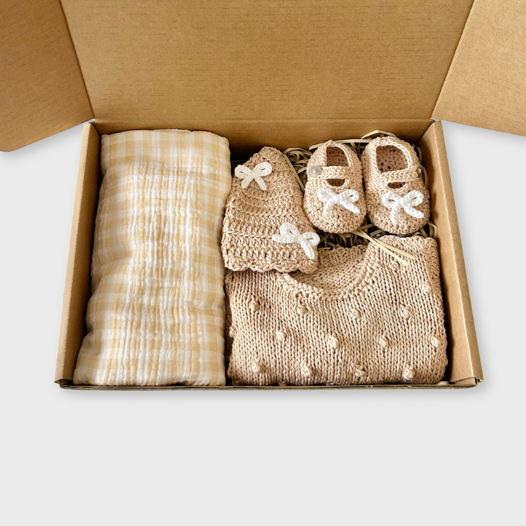Baby Bow Gift Box - Biscuit