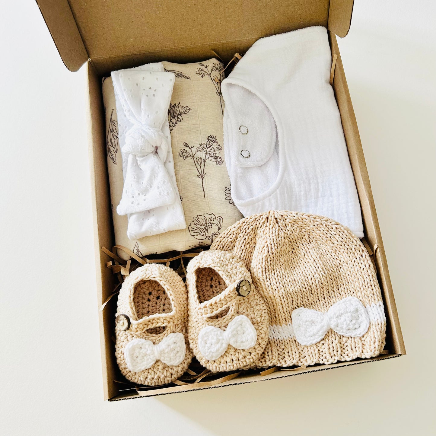 Bow Gift Box - Biscuit
