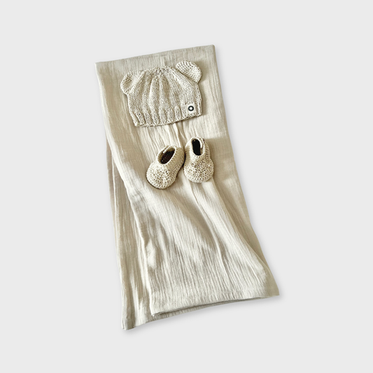 Baby Bear Gift Box - Oatmeal