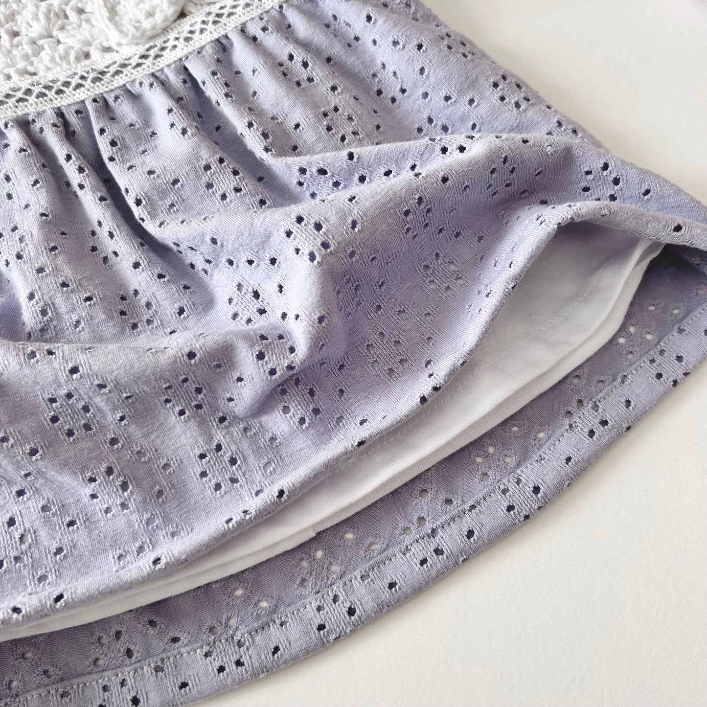 Lacy Dress - Lavender & White