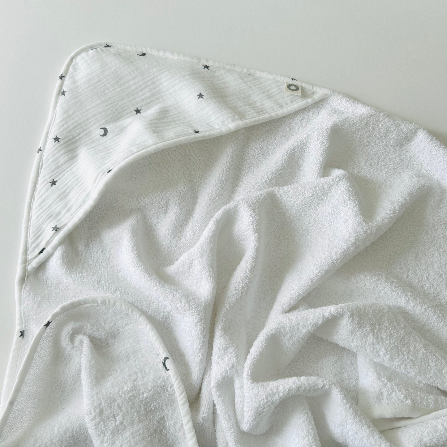 Hooded Towel - Sweet Dreams