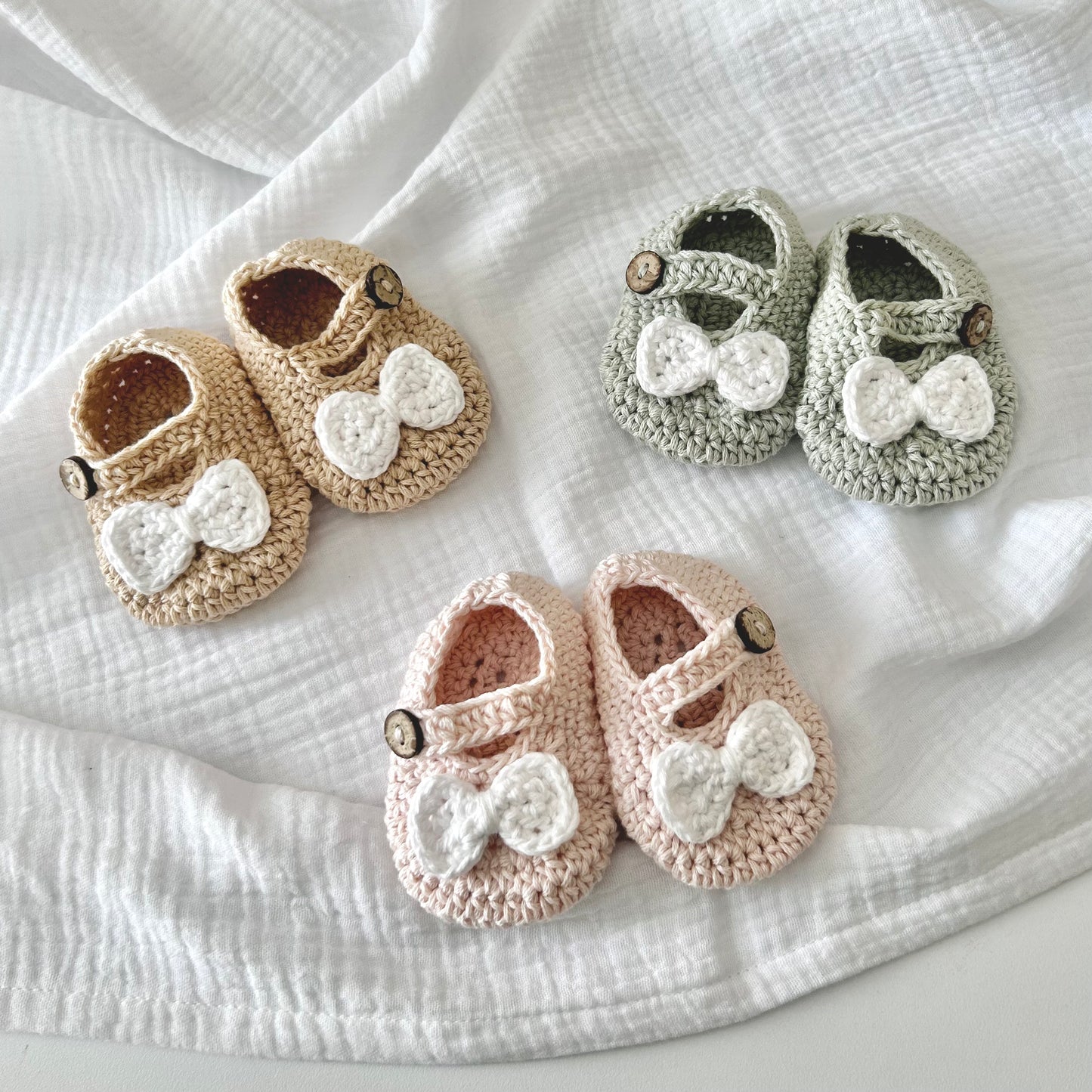 Baby Bow Bootees